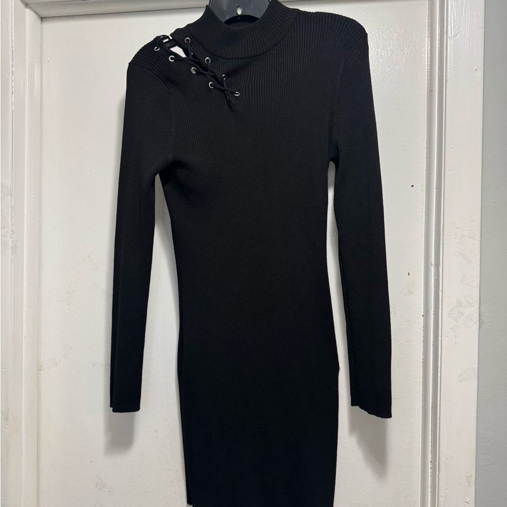 Chic Black Lace-Up Long Sleeve Dress